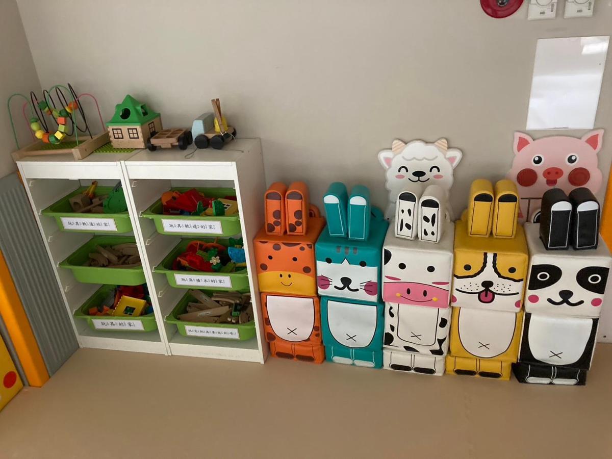 Look Royal Resort Цзяи Экстерьер фото A collection of Duplo sets